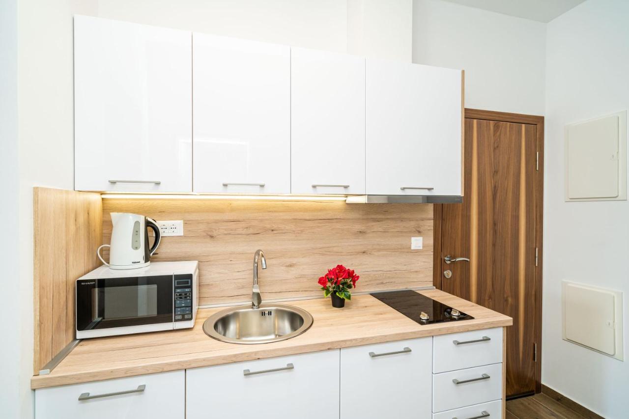 Studio Apartman Blue Bay Дубровник Экстерьер фото